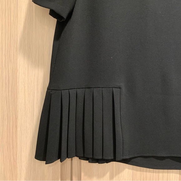 Zara Black Short Sleeve Blouse with Pleats - L - Picture 2 of 5